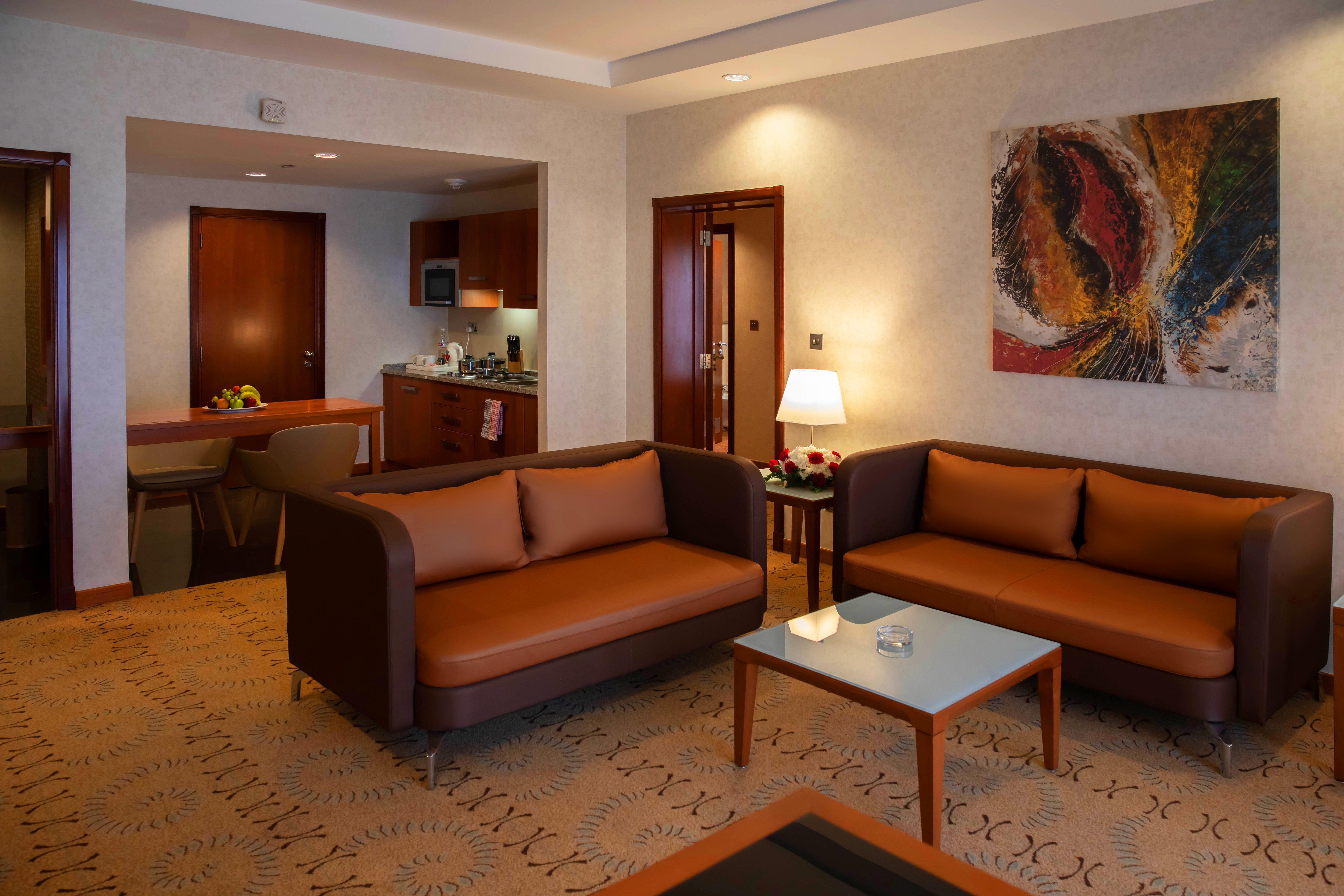 Holiday Inn - Suites Kuwait Salmiya By Ihg Kuveyt Dış mekan fotoğraf