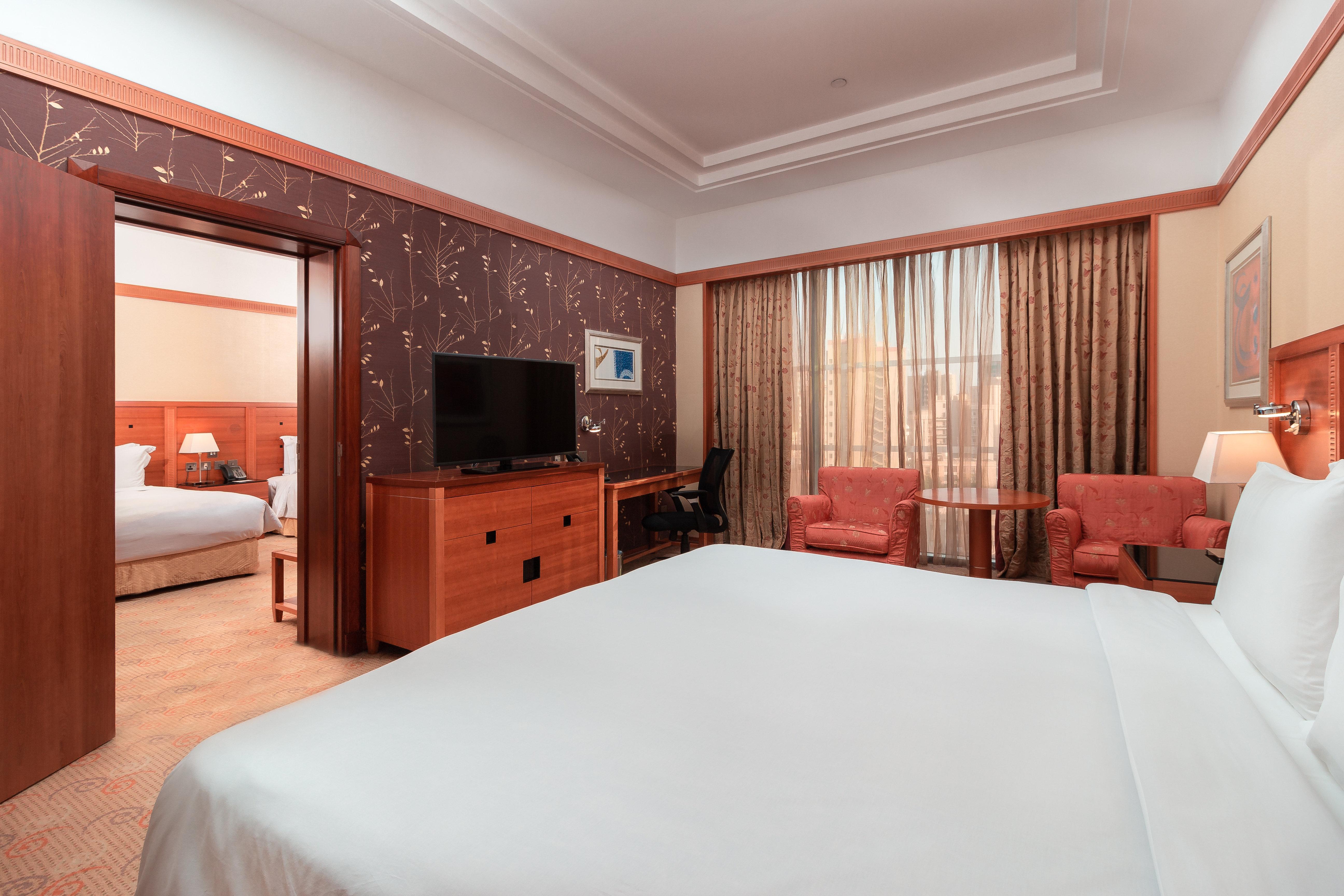 Holiday Inn - Suites Kuwait Salmiya By Ihg Kuveyt Dış mekan fotoğraf