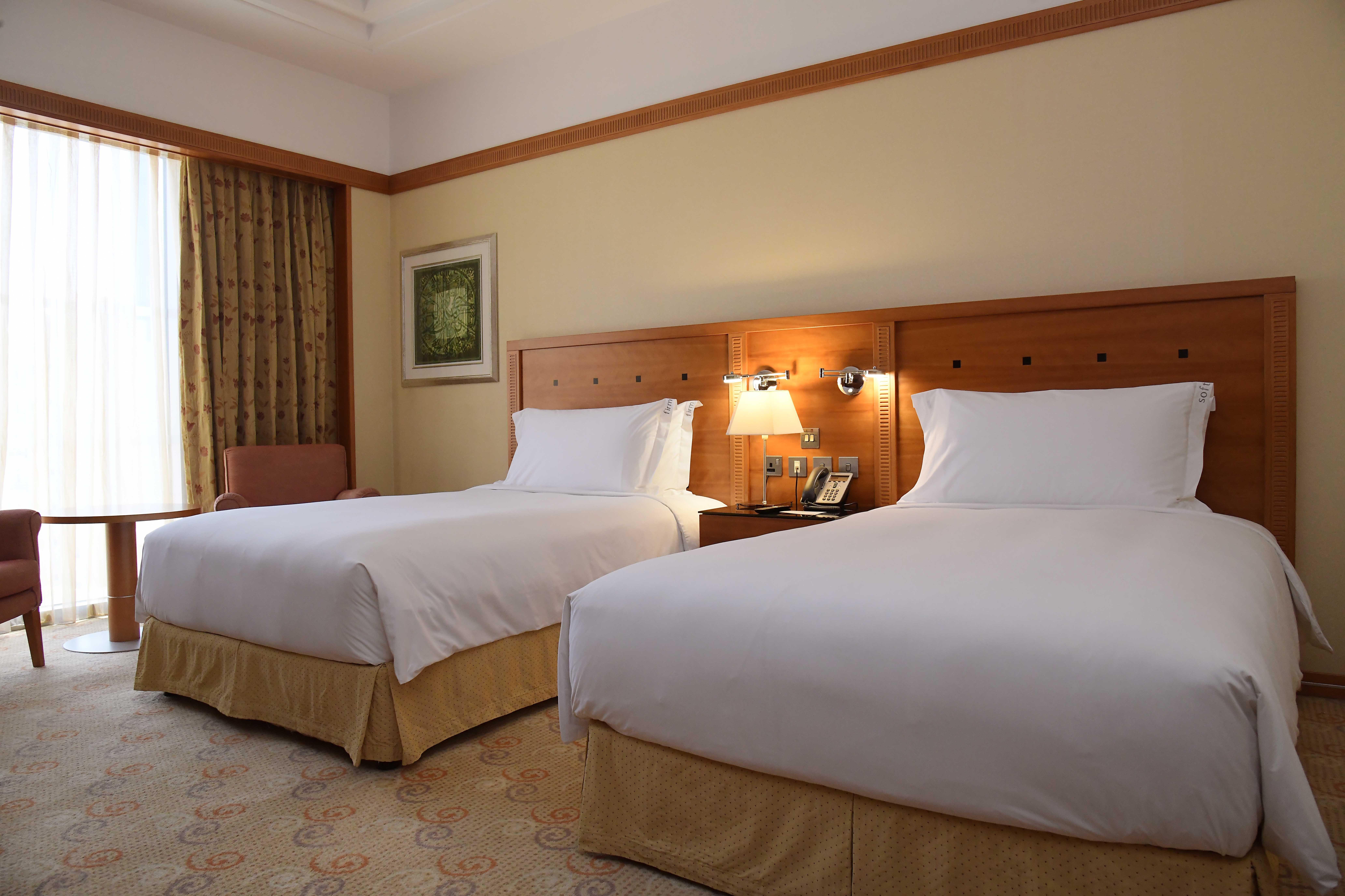 Holiday Inn - Suites Kuwait Salmiya By Ihg Kuveyt Dış mekan fotoğraf